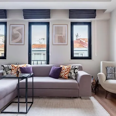 Appartement Modern 3-bedroom Duplex With Two Balconies, 2ba *